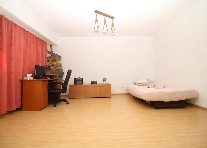 Sunshine 3 Bedrooms Near Arena Nationala Бухарест