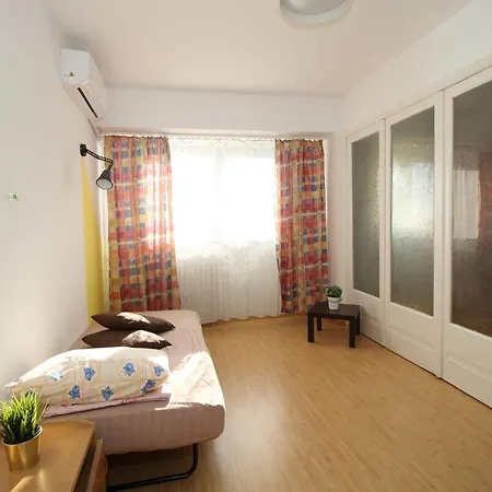 公寓 Sunshine 3 Bedrooms Near Arena Nationala