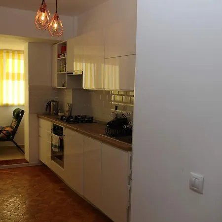 公寓 Sunshine 3 Bedrooms Near Arena Nationala 布加勒斯特