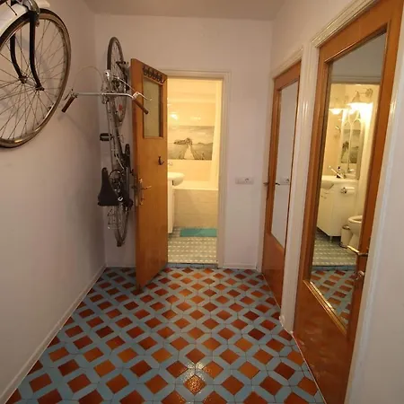 公寓 Sunshine 3 Bedrooms Near Arena Nationala